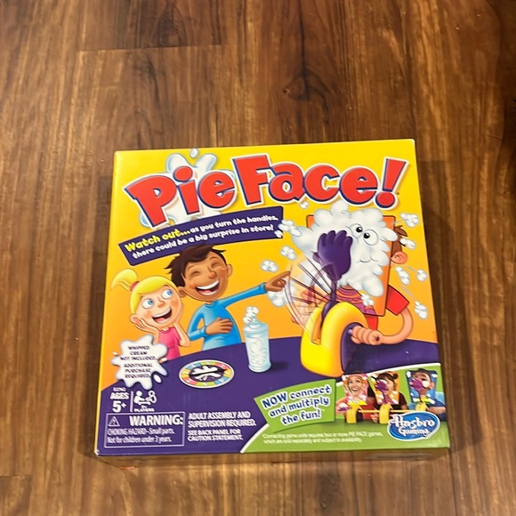Pie Face! Game - Picture 1 of 2